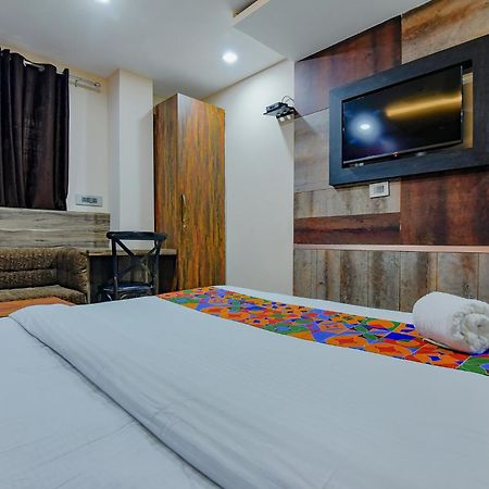 Fabhotel Middleton Desire - Nr Niladri Vihar Square Bhubaneswar Bagian luar foto
