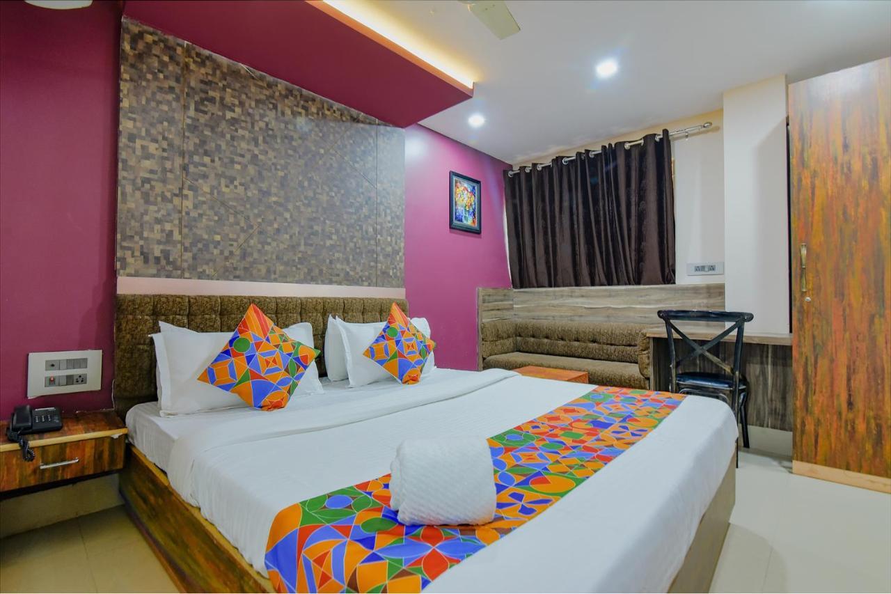 Fabhotel Middleton Desire - Nr Niladri Vihar Square Bhubaneswar Bagian luar foto